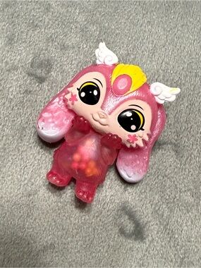 Magic Mixies Mixlings Pink Winged Flitter Mini Figure